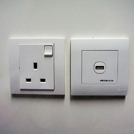 Beacon Inn Johor Bahru Buitenkant foto