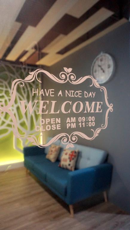 Beacon Inn Johor Bahru Buitenkant foto